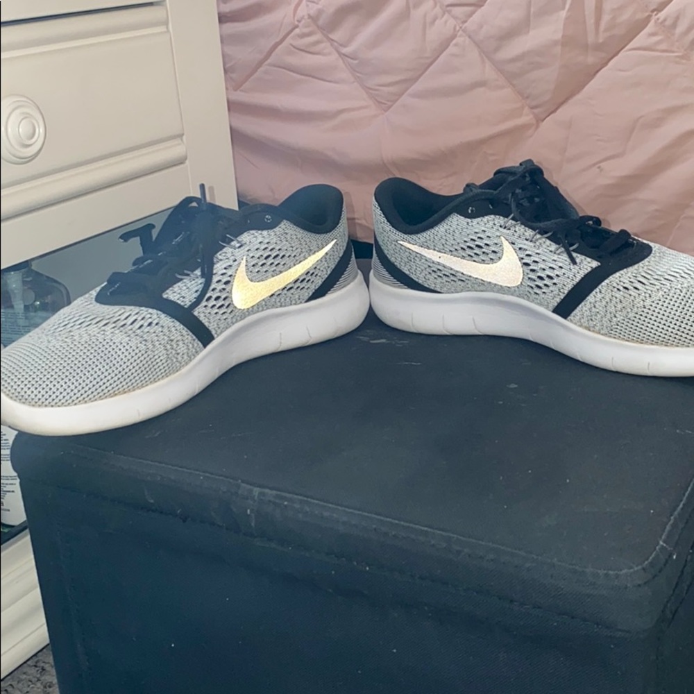 Nike Free Runs Gray/Black